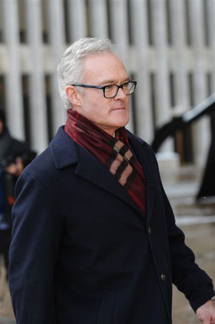 Scott Pelley Net Worth - Wiki, Age, Weight and Height, Relationships, Family, and More