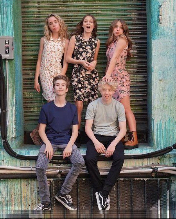 Sophie Fergi | Breakup, Crush Jentzen Ramirez, Net Worth, Piper Rockelle, Mani, Relationship Status, Jophie, Movies, Ex-Boyfriend, YouTube, TikTok, Instagram Earnings, Age 13