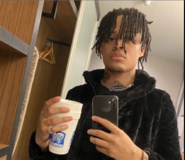 Summrs Self Harm Post And Mental Health, What Happened To Him?