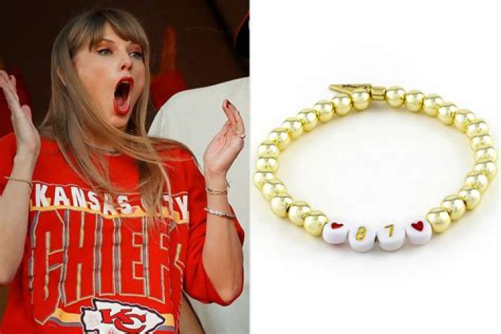 The backstory of Taylor Swift's Travis-themed friendship bracelet is 'dynamite'