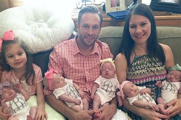 TLC has yet another multiples show, about quintuplets in Texas