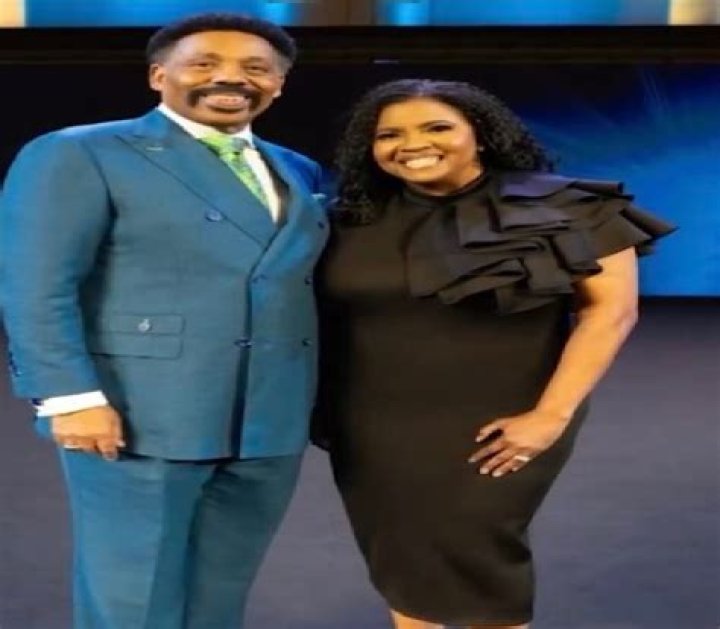 Tony Evans Net Worth - Wiki, Age, Weight and Height, Relationships, Family, and More