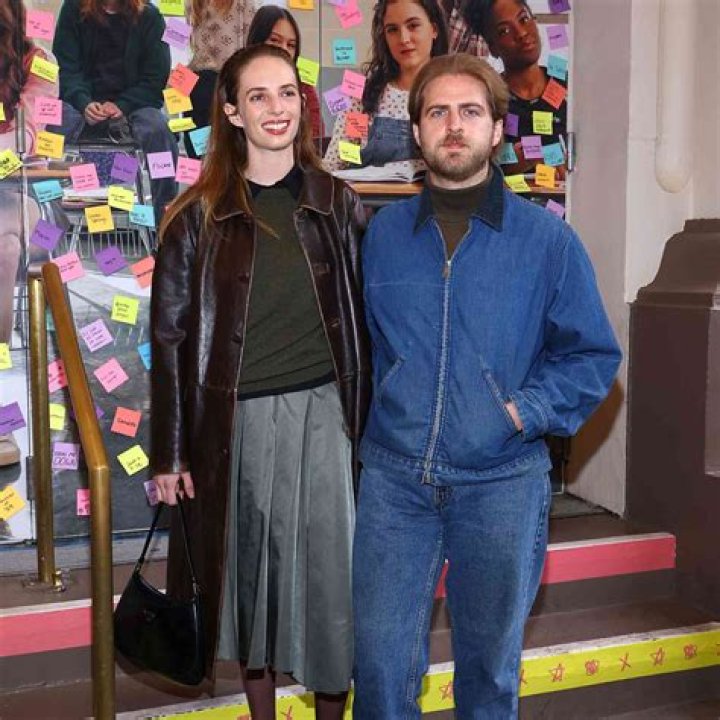 Uma Thurman might be engaged