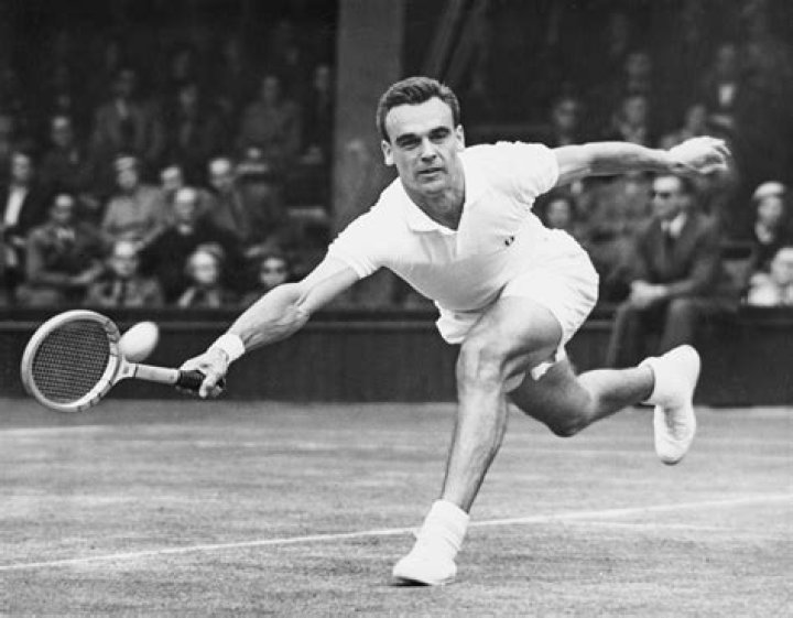 Vic Seixas Net Worth - Wiki, Age, Weight and Height, Relationships, Family, and More