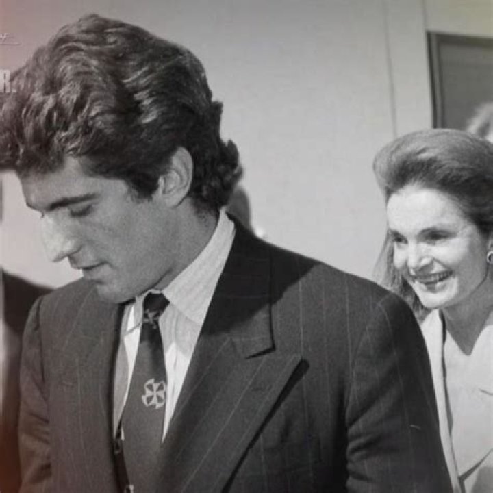 Vintage scandal: John F. Kennedy Jr. & Madonna had an affair in the late ’80s