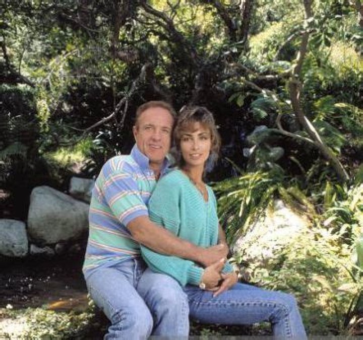 What Is Ingrid Hajek Net Worth & Age? Son & Bio