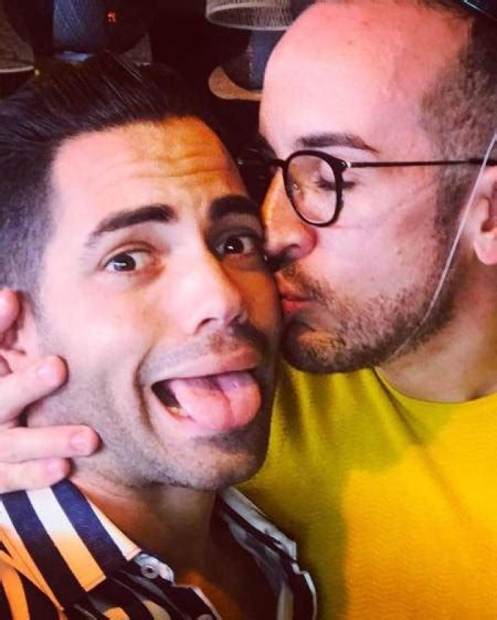 WPLG Journalist Christian De La Rosa's Partner! Know Her Husband,Reporter, Instagram, Age, Net Worth, & More.  