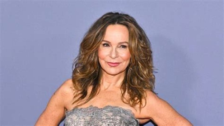 Zena Grey Net Worth - Wiki, Age, Weight and Height, Relationships, Family, and More