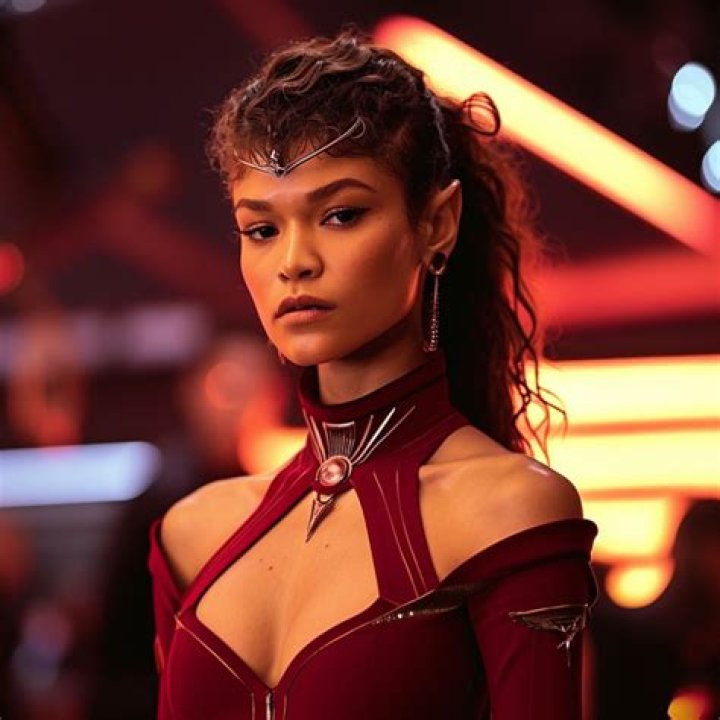 Zendaya went full Vulcan at the PFW Fendi show: gorgeous or Spock vibes?